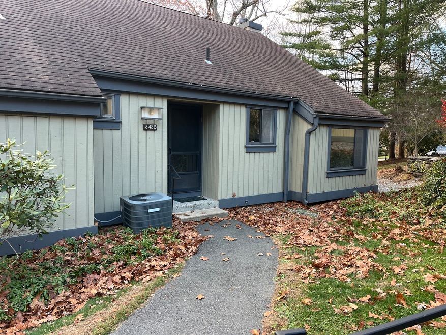 843 Heritage Village unit B, Southbury, CT 06488 - photo 1