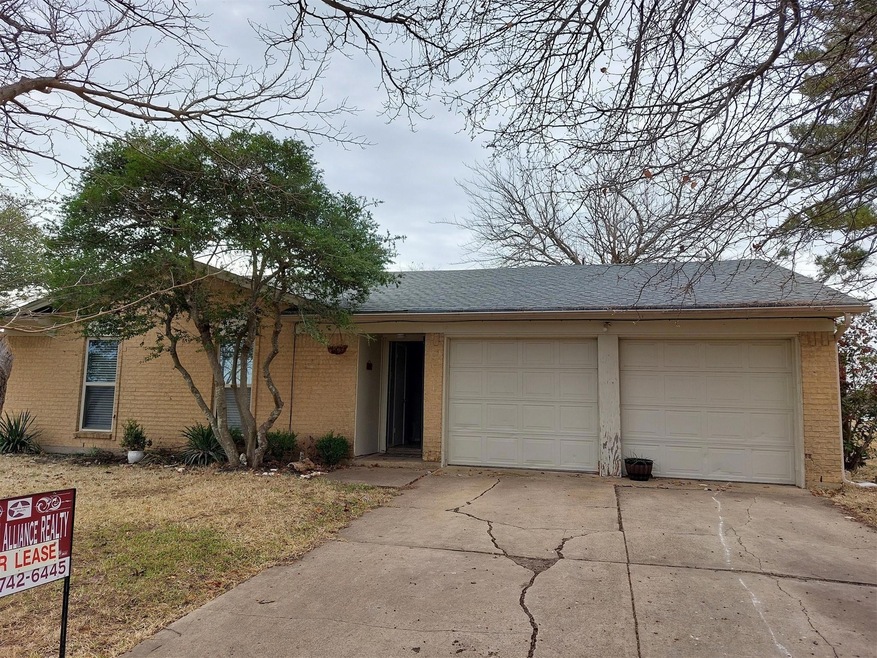 208 Duncan Way, Wylie, TX 75098 - photo 1