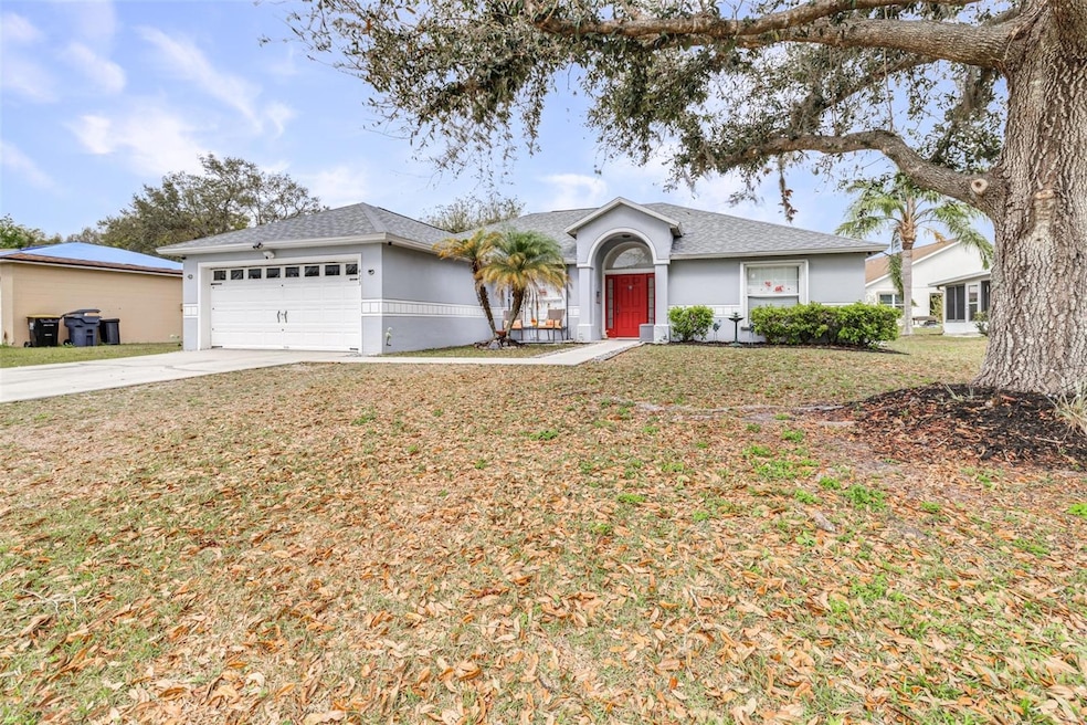 423 Lark Ct, Kissimmee, FL 34759 - photo 1