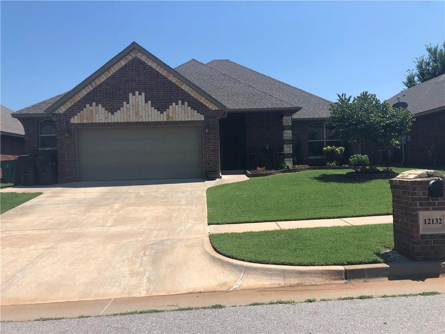 12132 SW 12th St. Yukon - Great curb appeal!