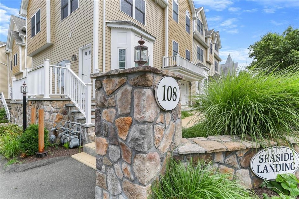 108 Seaside Ave unit 16, Stamford, CT 06902 - photo 1