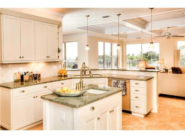 1512 NE Outrigger Landings Dr unit 309, Jensen Beach, FL 34957 - photo 1
