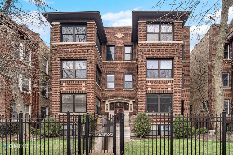 4447 N Malden St Unit 3, Chicago, IL 60640 - Recently Sold