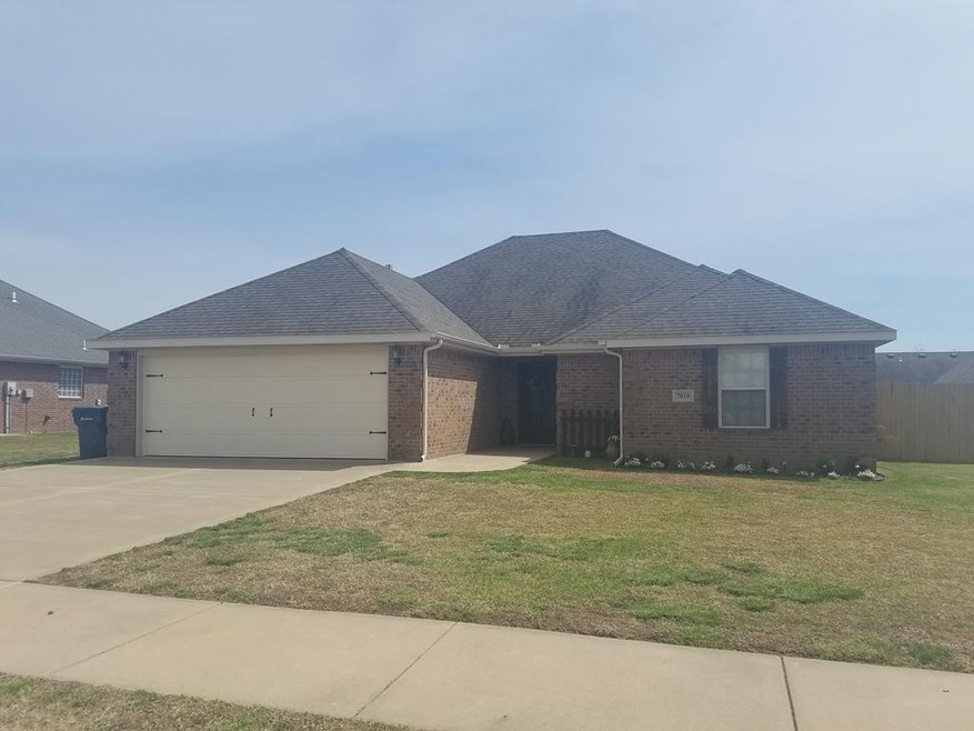 7010 Overland Rd, Siloam Springs, AR 72761 - photo 1