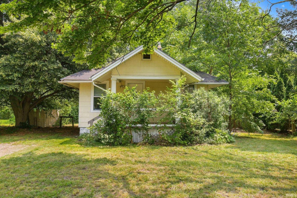 220 N Mccombs St, South Bend, IN 46637 - photo 1