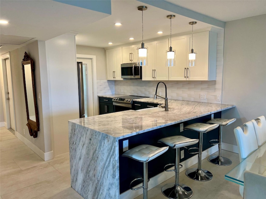 For Rent $3,000/month • Co-Listing Agent