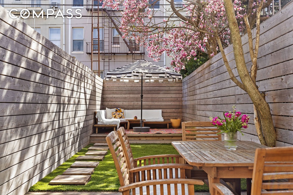 171 Monitor St, Brooklyn, NY 11222 - photo 1