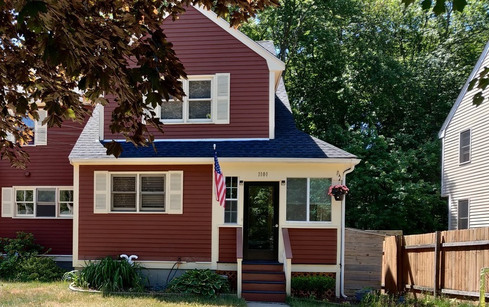 1101 Lords Ct, Wilmington, MA 01887 - photo 1