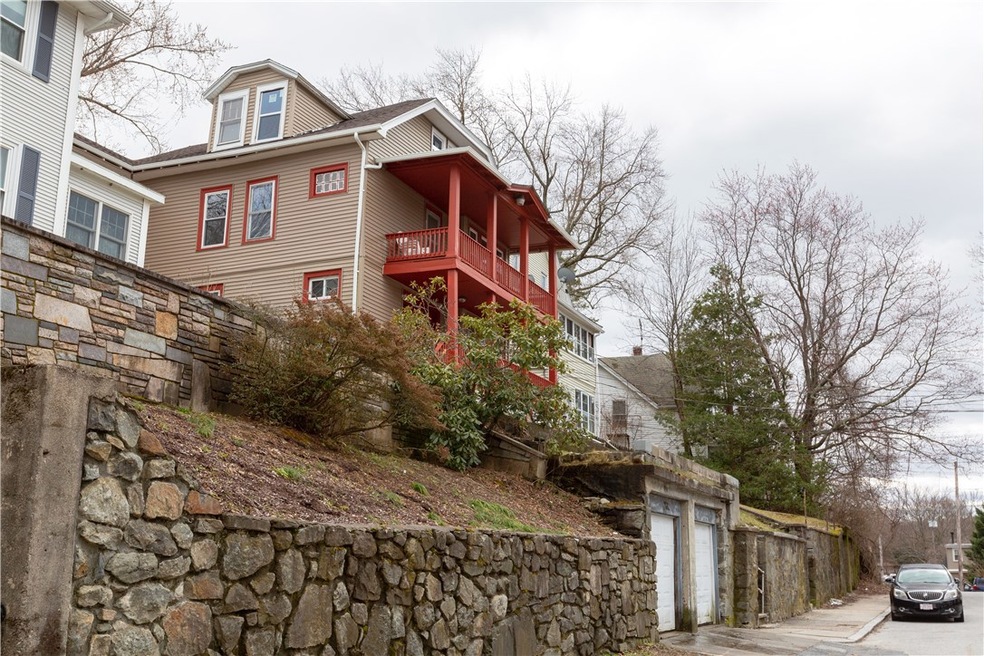 114 Orchard St, Woonsocket, RI 02895 - photo 1