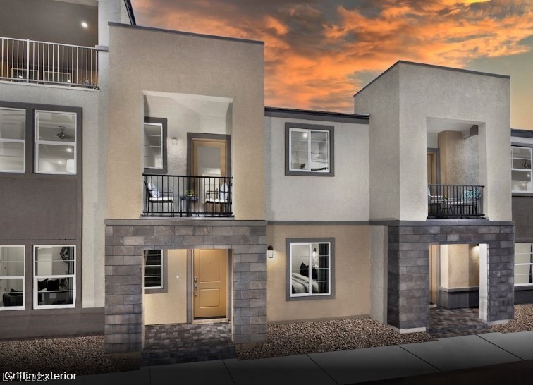 MODEL HOME PHOTO
