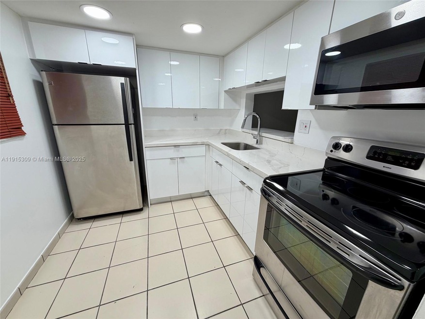 8615 NW 8th St unit 109, Miami, FL 33126 - photo 1