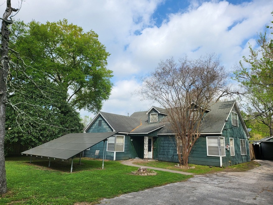 826 Curtin St, Houston, TX 77018 - photo 1