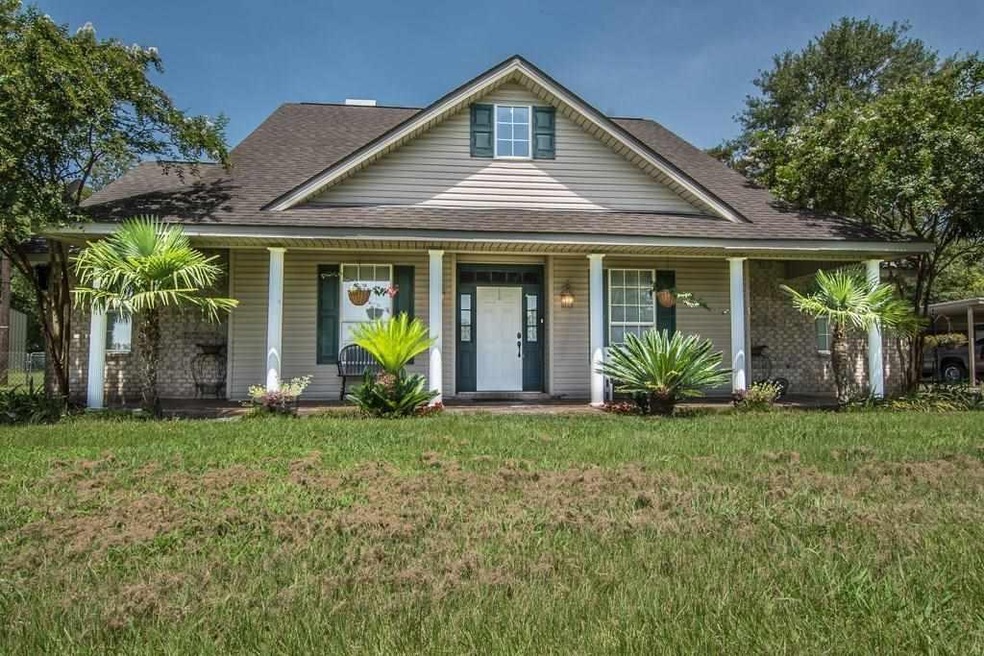 699 Highway 457, Lecompte, LA 71346 - photo 1