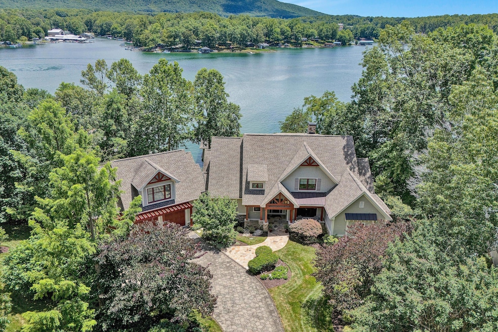 54 Bay View Cir, Penhook, VA 24137 - photo 1