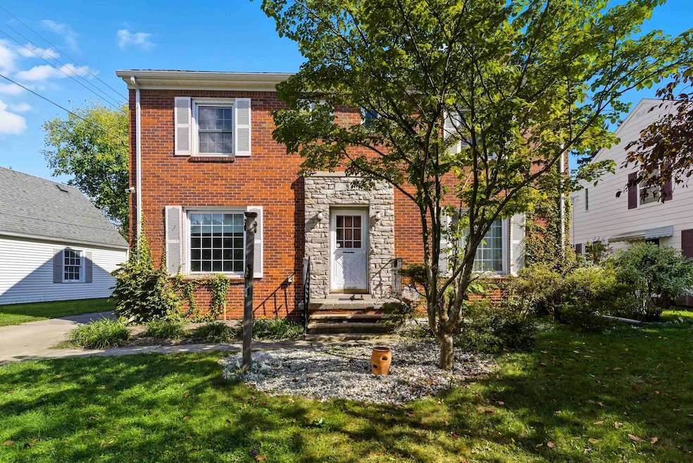 2332 Mershon St, Saginaw, MI 48602 - photo 1