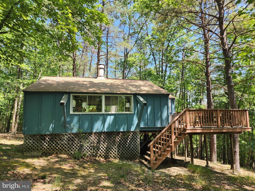 140 Deer Run Rd, Berkeley Springs, WV 25411 - photo 1