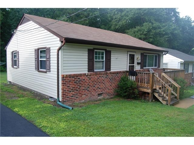 Enjoy this Front Setting Deck