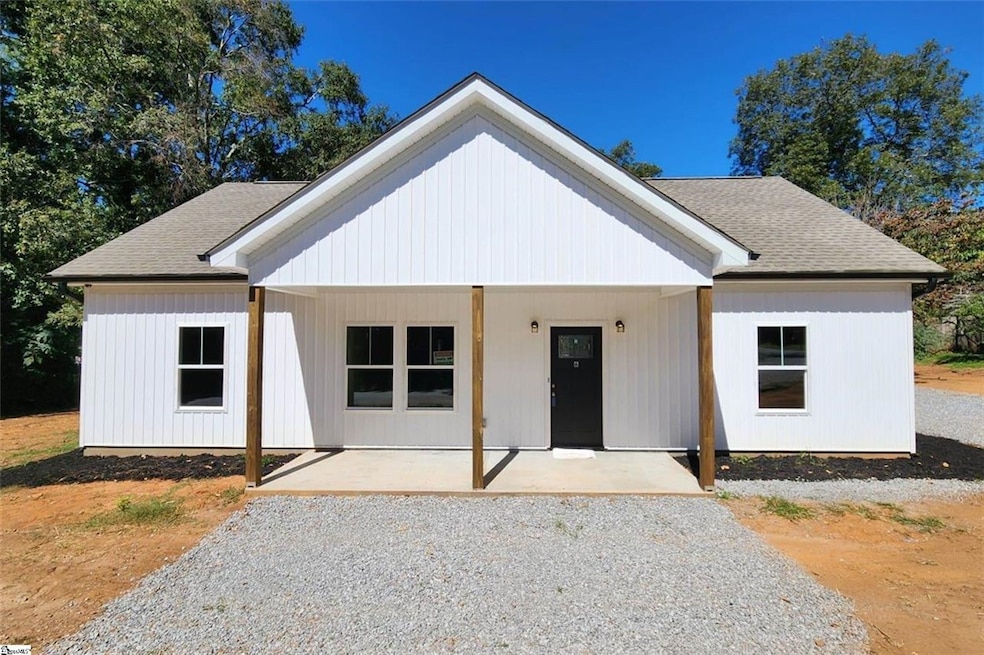 6 Herring Ave, Anderson, SC 29624 - photo 1