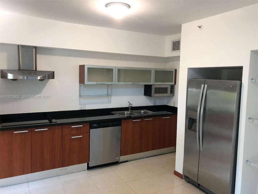 1650 Brickell Ave unit 111, Miami, FL 33129 - photo 1