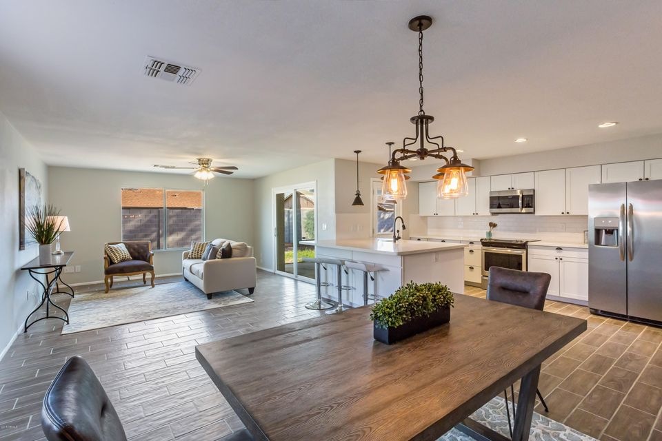 Great Layout For Entertaining