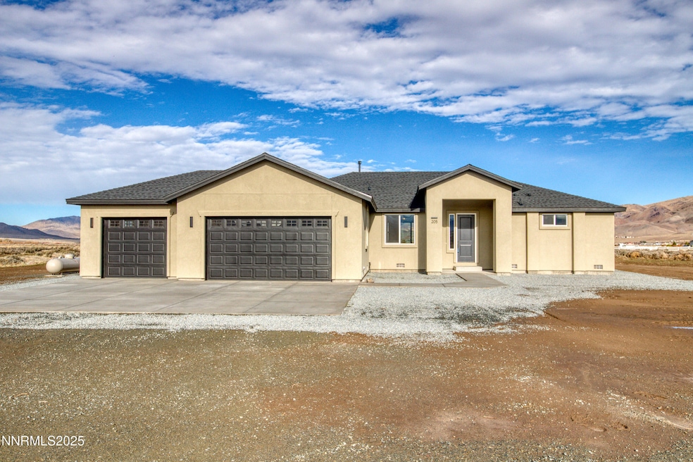 205 Pinto Ranch Ct, Reno, NV 89510 - photo 1