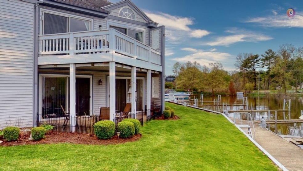 Harbor Front Living