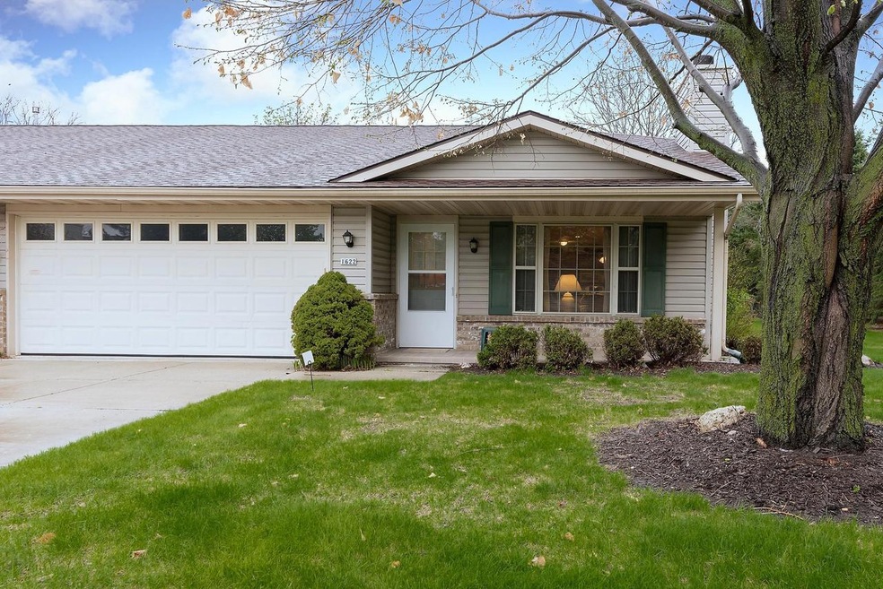 1622 Garden Lane-16
