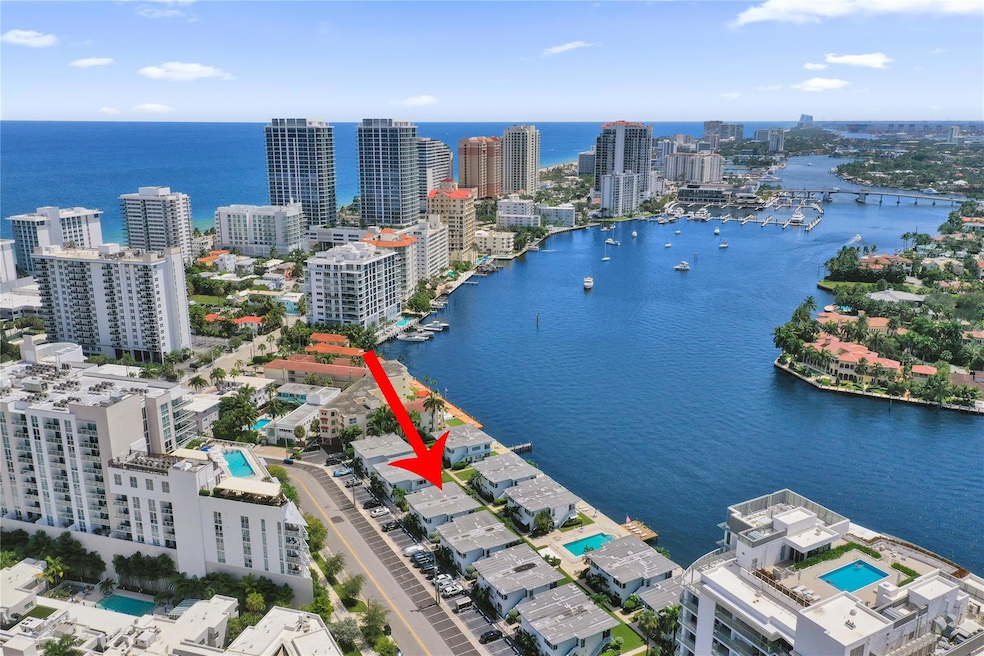 425 Bayshore Dr unit 2, Fort Lauderdale, FL 33304 - photo 1