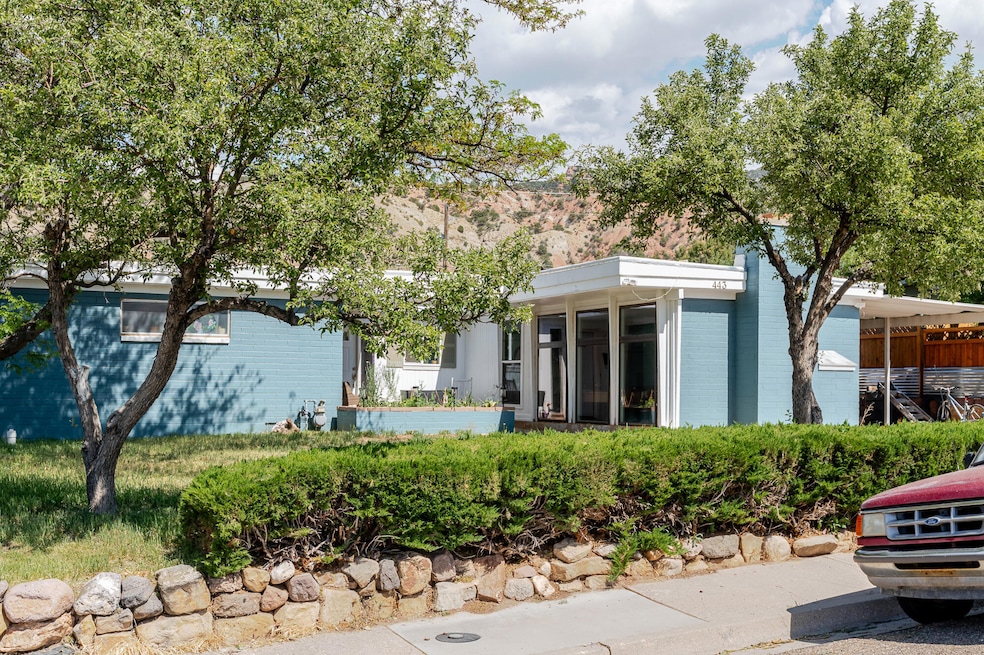 For Sale $400,000 • Co-Listing Agent