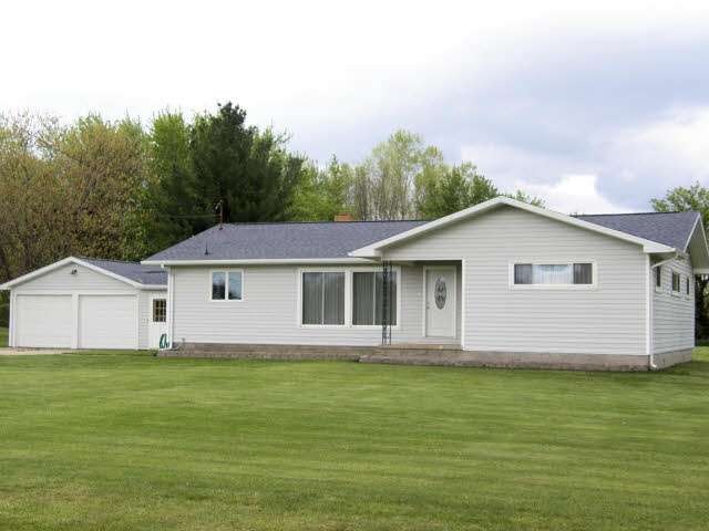 621 W Sharon Rd, Oakley, MI 48649 - photo 1