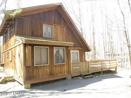 802 Willow Ct S, Hawley, PA 18428 - photo 1