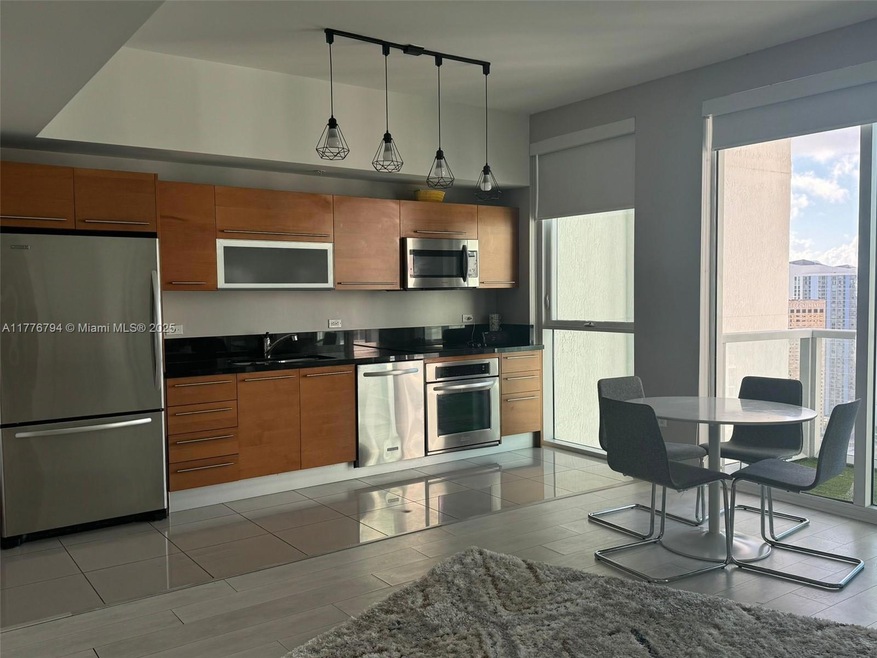 Vizcayne unit 3905, Miami, FL 33132 - photo 1