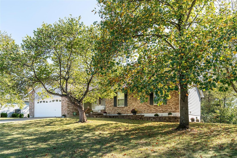 Welcome to 2264 Pine Lake Loop!  A shaded yard gre