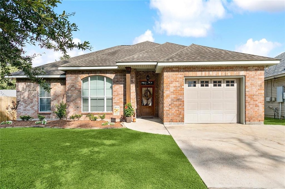 1510 5th St, Slidell, LA 70458 - photo 1
