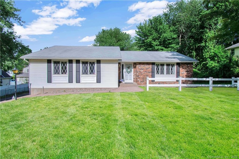 14 Whitney Cir, Windsor, CT 06095 - photo 1