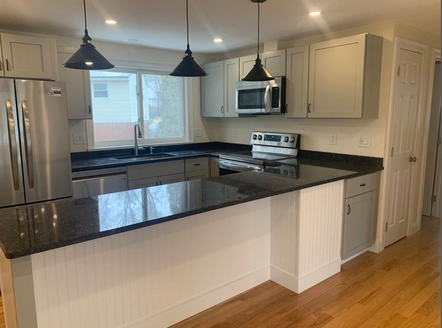 9 Marion Rd unit 11, Bedford, MA 01730 - photo 1