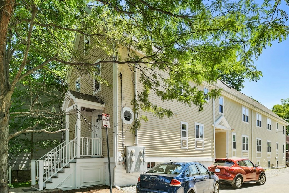 4 Elmwood Terrace unit C, Somerville, MA 02144 - photo 1