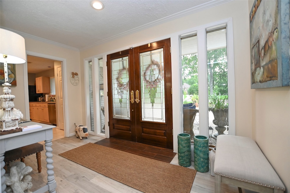 10311 Briar Dr, Houston, TX 77042 - photo 1