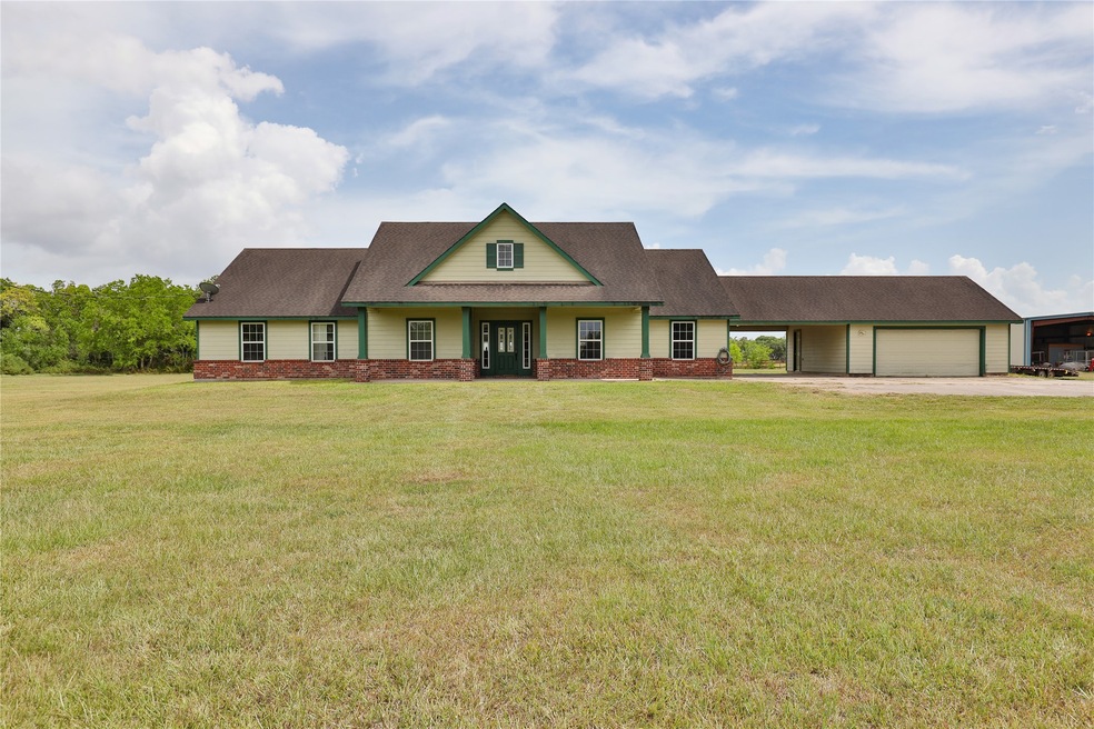 3190 County Road 531, Alvin, TX 77511 - photo 1