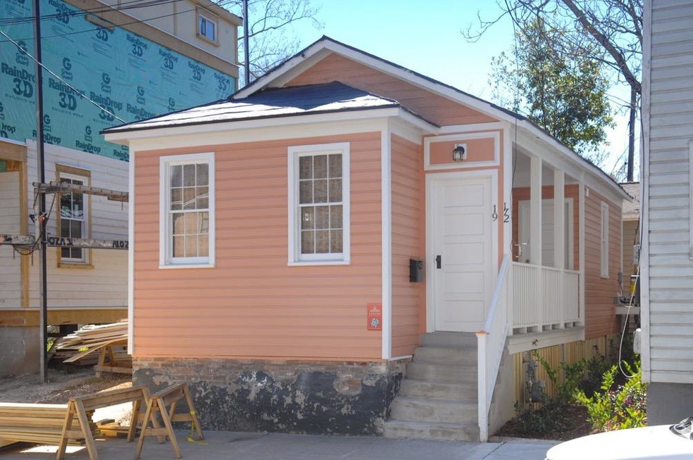 19 1-2 LINE ST-2