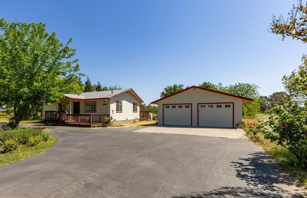 24530 N Graham Rd, Acampo, CA 95220 - photo 1