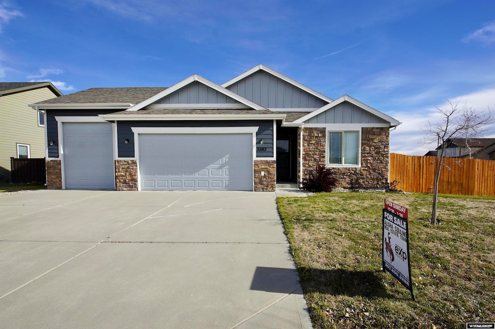 2583 Grove St, Casper, WY 82609 - photo 1