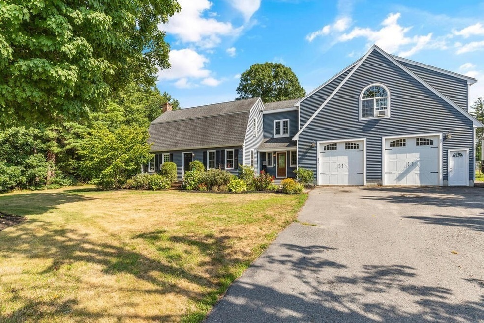 279 Purchase St, Middleboro, MA 02346 - photo 1