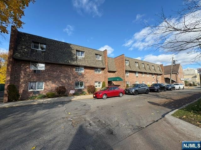 1 Simone Place unit 2F, Bergenfield, NJ 07621 - photo 1