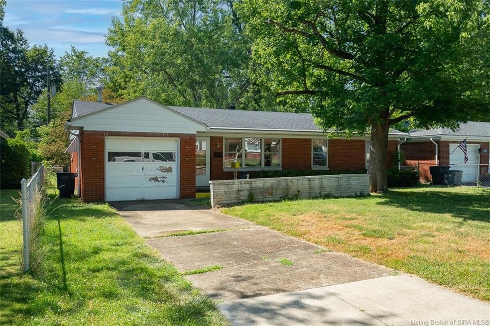 2585 W Robin Rd, New Albany, IN 47150 - photo 1