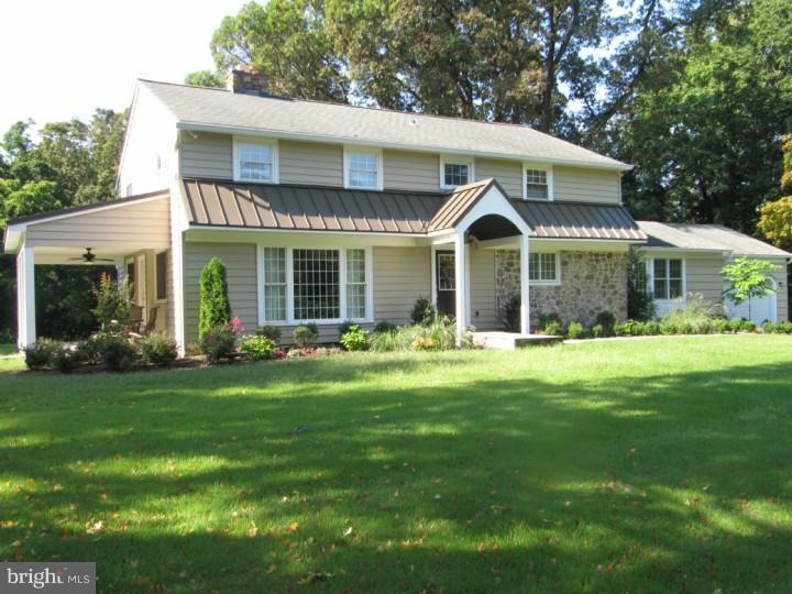 1923 Firethorn Ln, Villanova, PA 19085 - photo 1