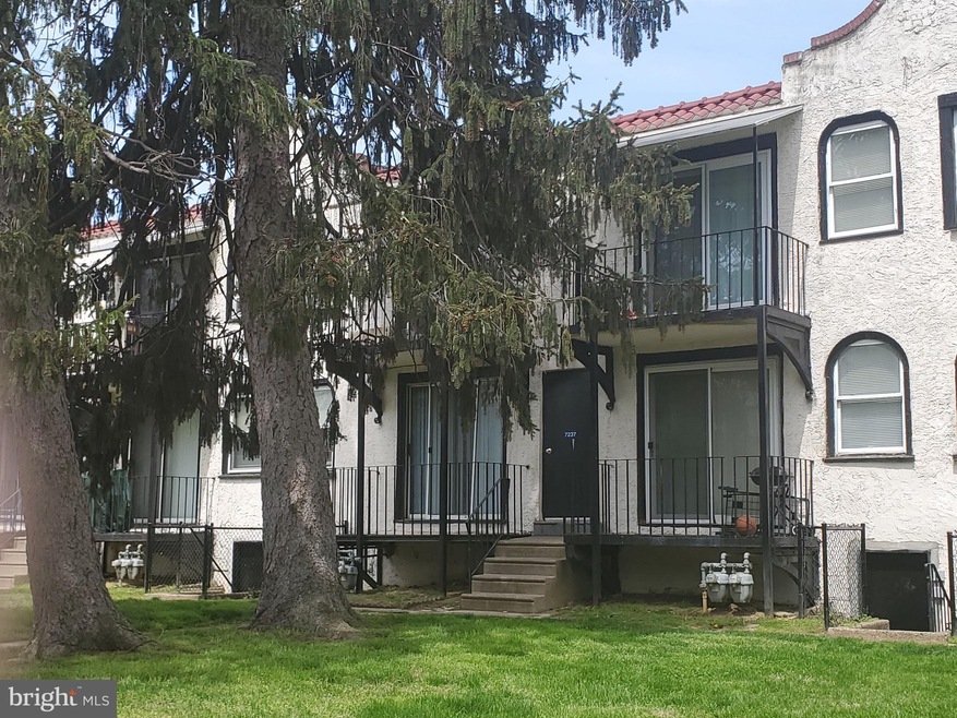 7237 Radbourne Rd unit C, Upper Darby, PA 19082 - photo 1