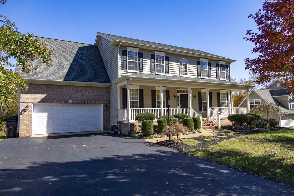 302 Lake Dr, Ruckersville, VA 22968 - photo 1