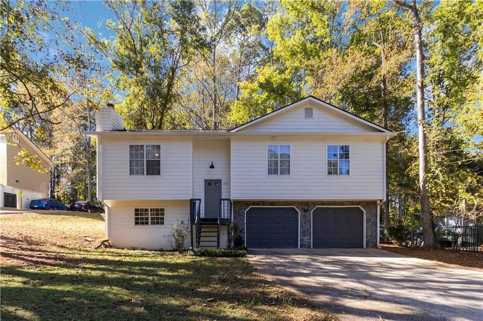 3119 Freedom Ct, Douglasville, GA 30135 - photo 1