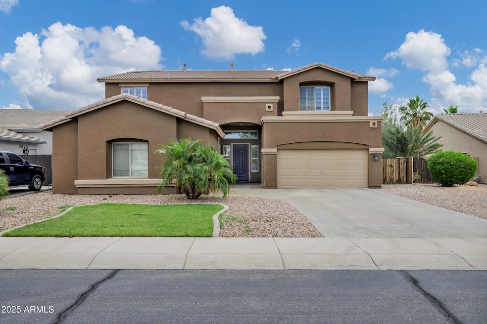 4647 E County Down Dr-1